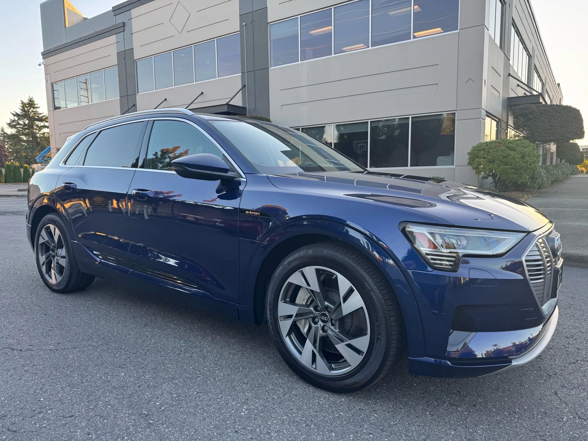 Used 2022 Audi e-tron Premium