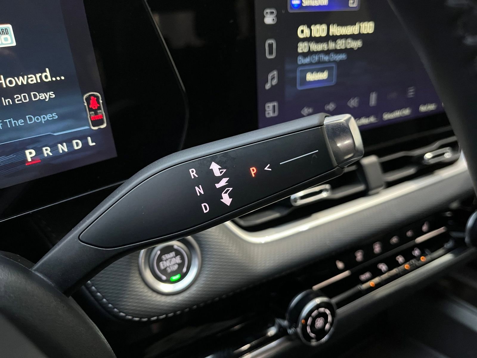 Used 2025 Chevrolet Equinox LT image 41