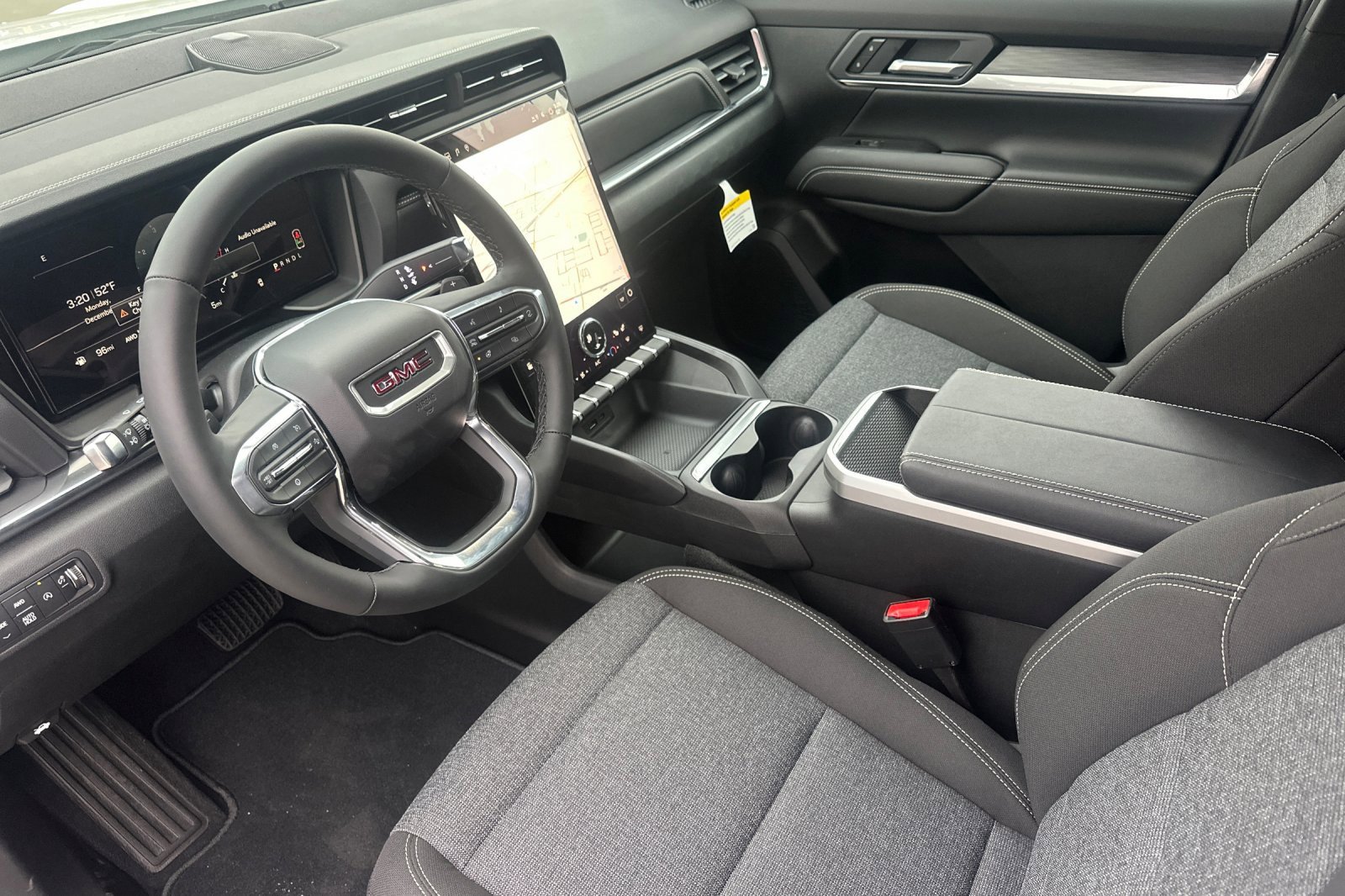 New 2025 GMC Terrain Elevation image 11