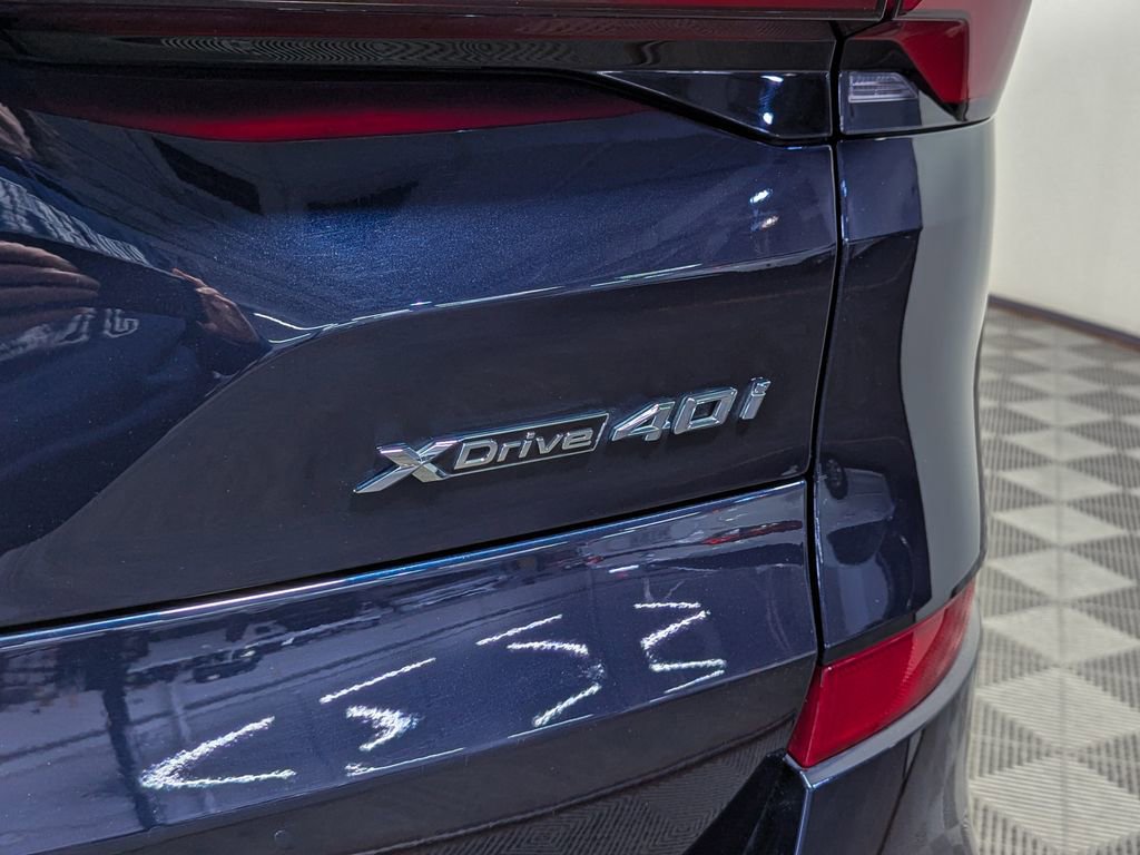 Certified 2024 BMW X5 xDrive40i w/ Executive Package image 11