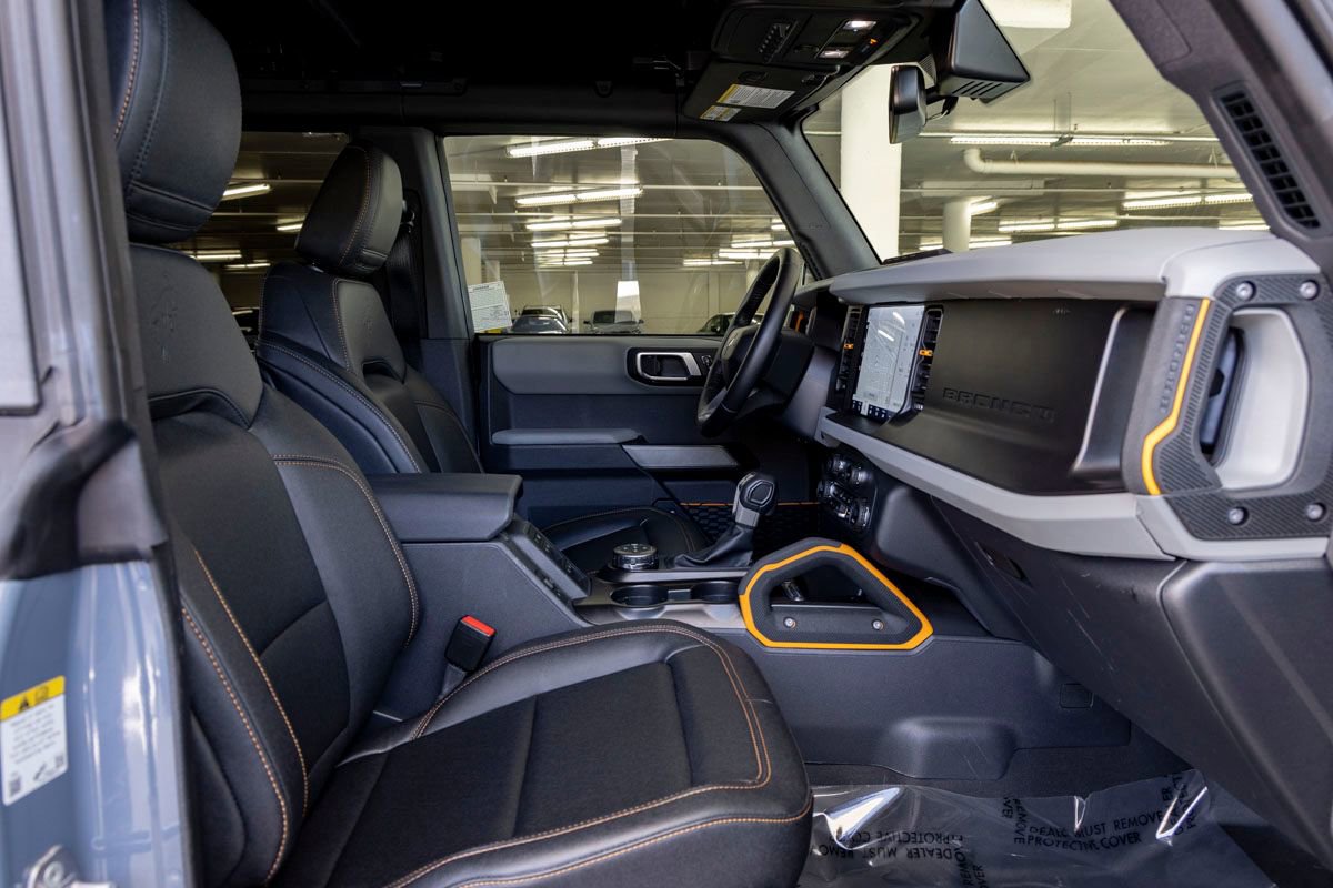 Used 2023 Ford Bronco Badlands image 33