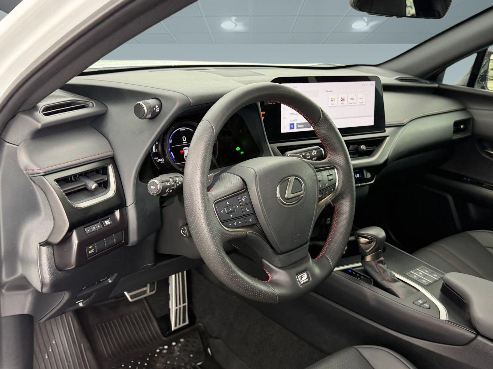 Used 2024 Lexus UX 250h F Sport FWD image 4