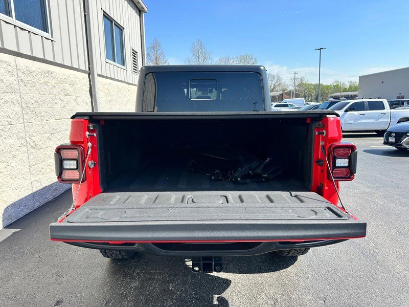 Used 2021 Jeep Gladiator Rubicon image 6