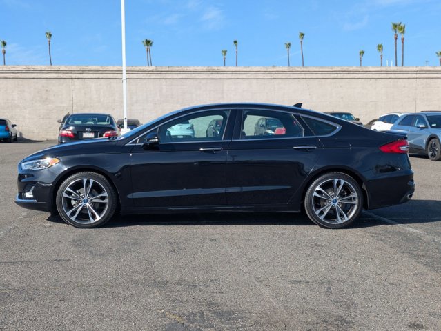 Used 2019 Ford Fusion Titanium FWD image 9