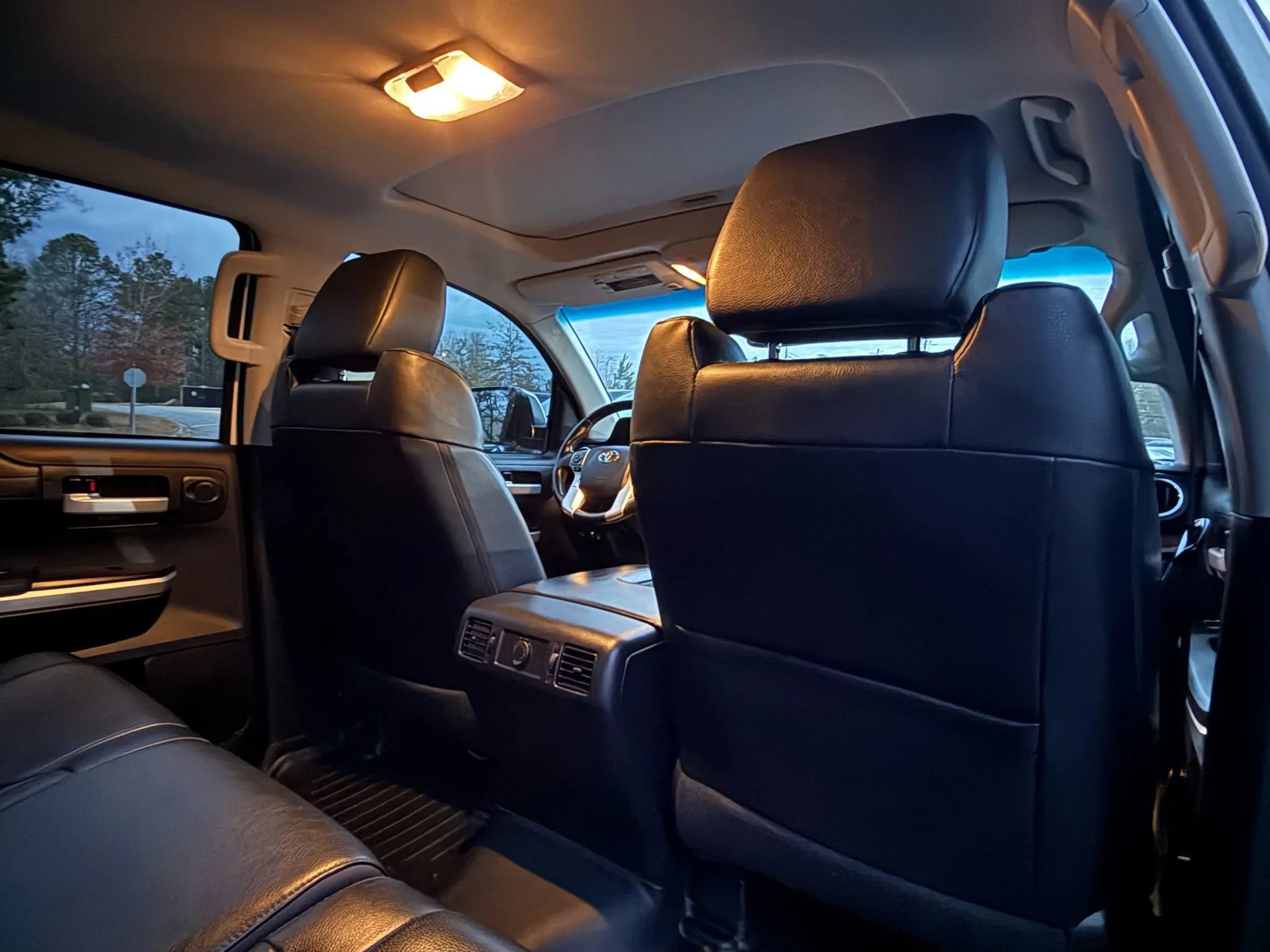 Used 2017 Toyota Tundra Limited image 22