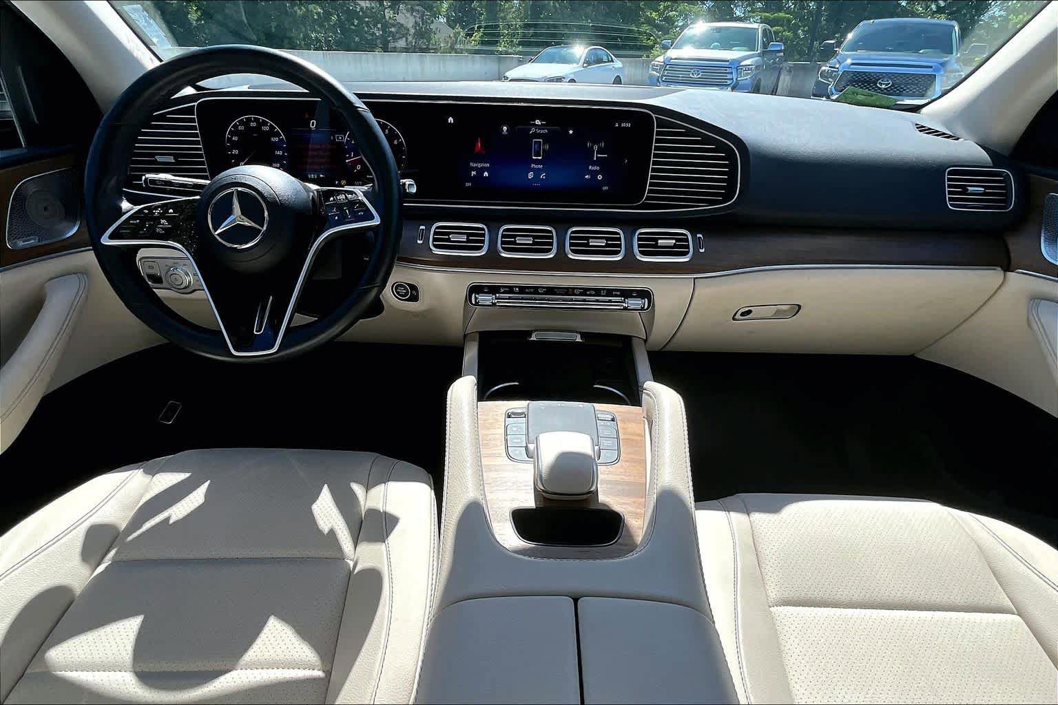 Used 2024 Mercedes-Benz GLE 350 4MATIC image 16