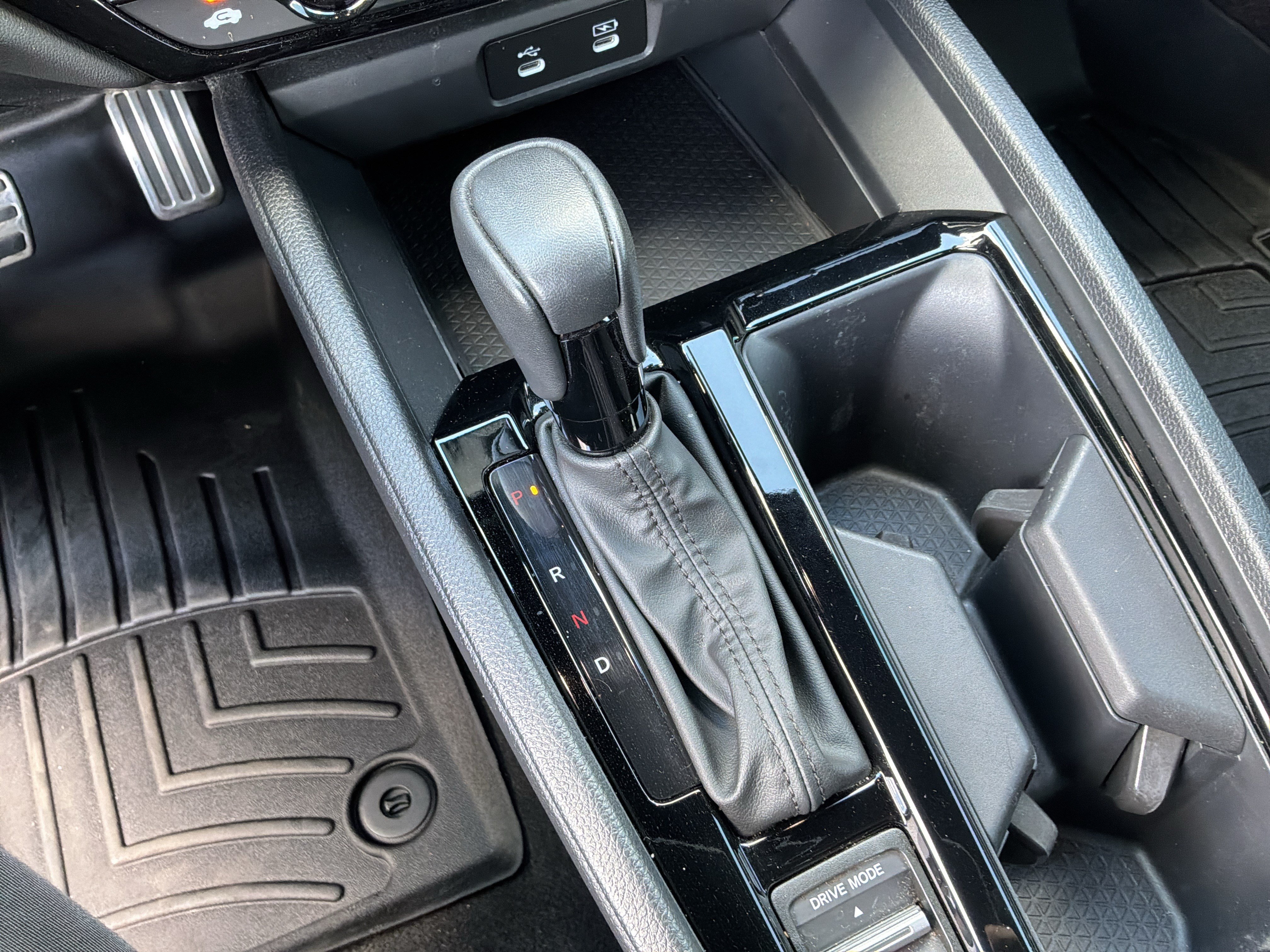 Used 2024 Honda Accord Sport image 28