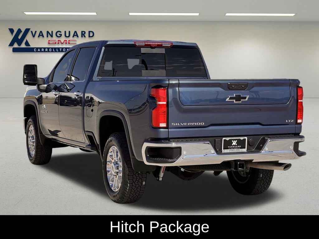 Used 2025 Chevrolet Silverado 2500 LTZ w/ LTZ Convenience Package image 8