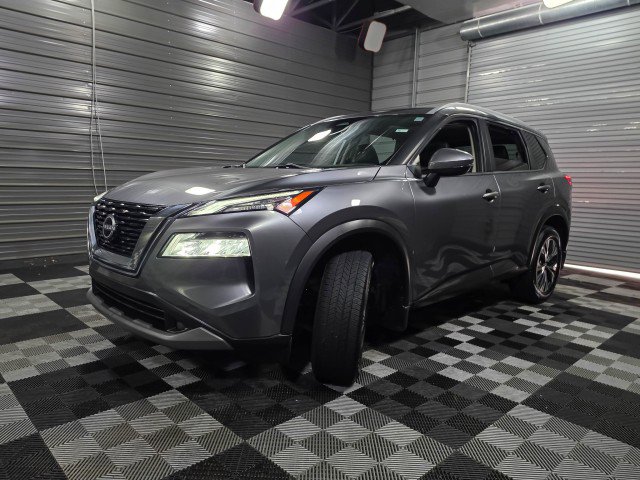 Used 2022 Nissan Rogue SV w/ SV Premium Package image 39