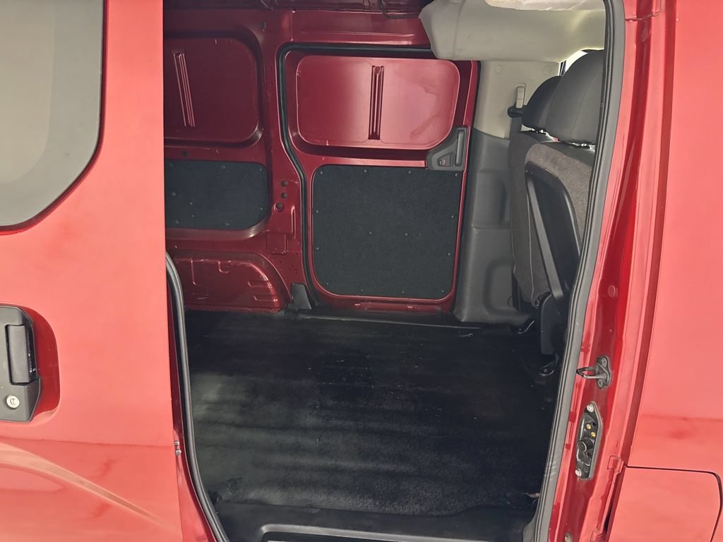Used 2015 Chevrolet City Express LT w/ Technology Package FWD image 29