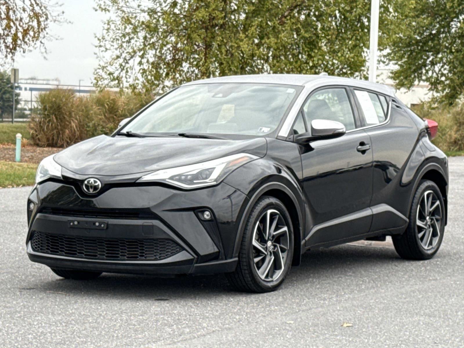 Used 2021 Toyota C-HR Limited image 28