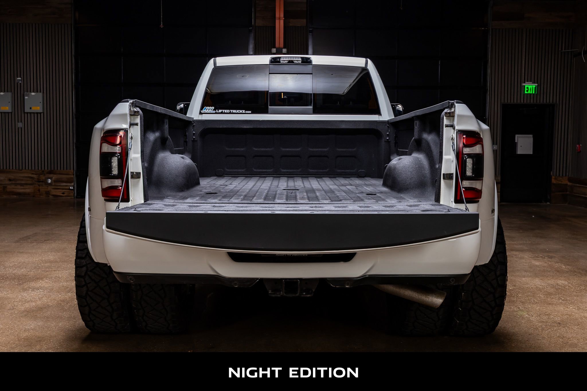 Used 2021 RAM 3500 Limited image 9