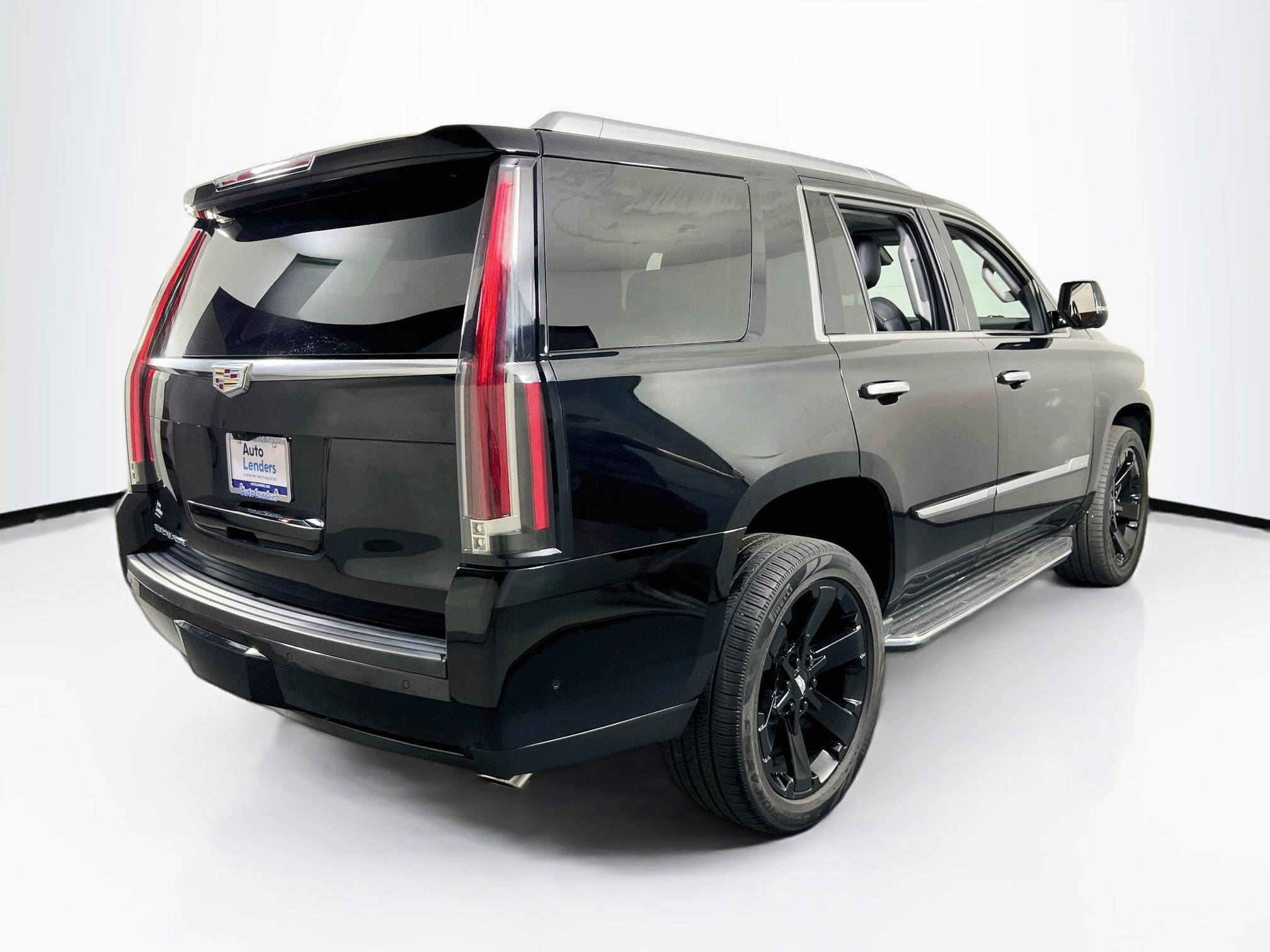 Used 2020 Cadillac Escalade Luxury AWD/4WD image 5