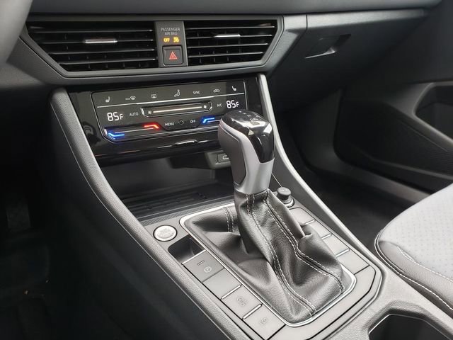 New 2026 Volkswagen Jetta SE image 11