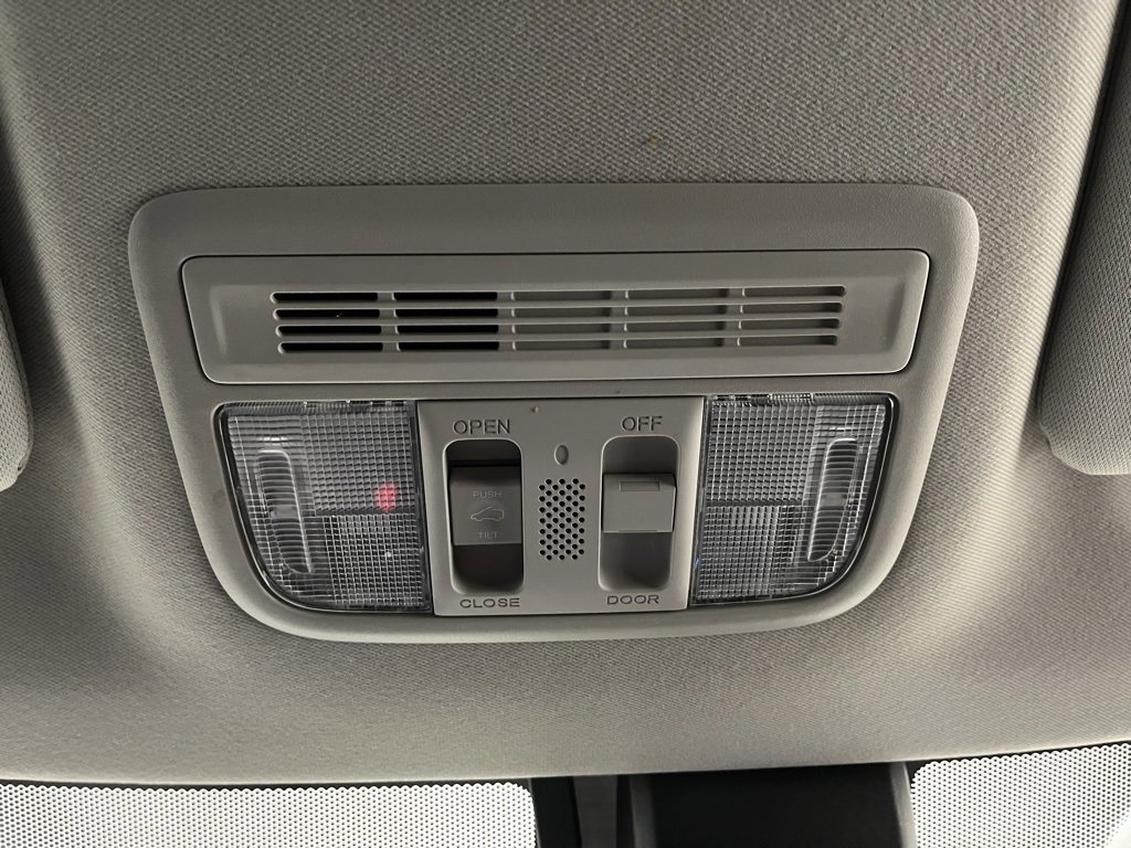 Used 2021 Honda HR-V EX-L image 9