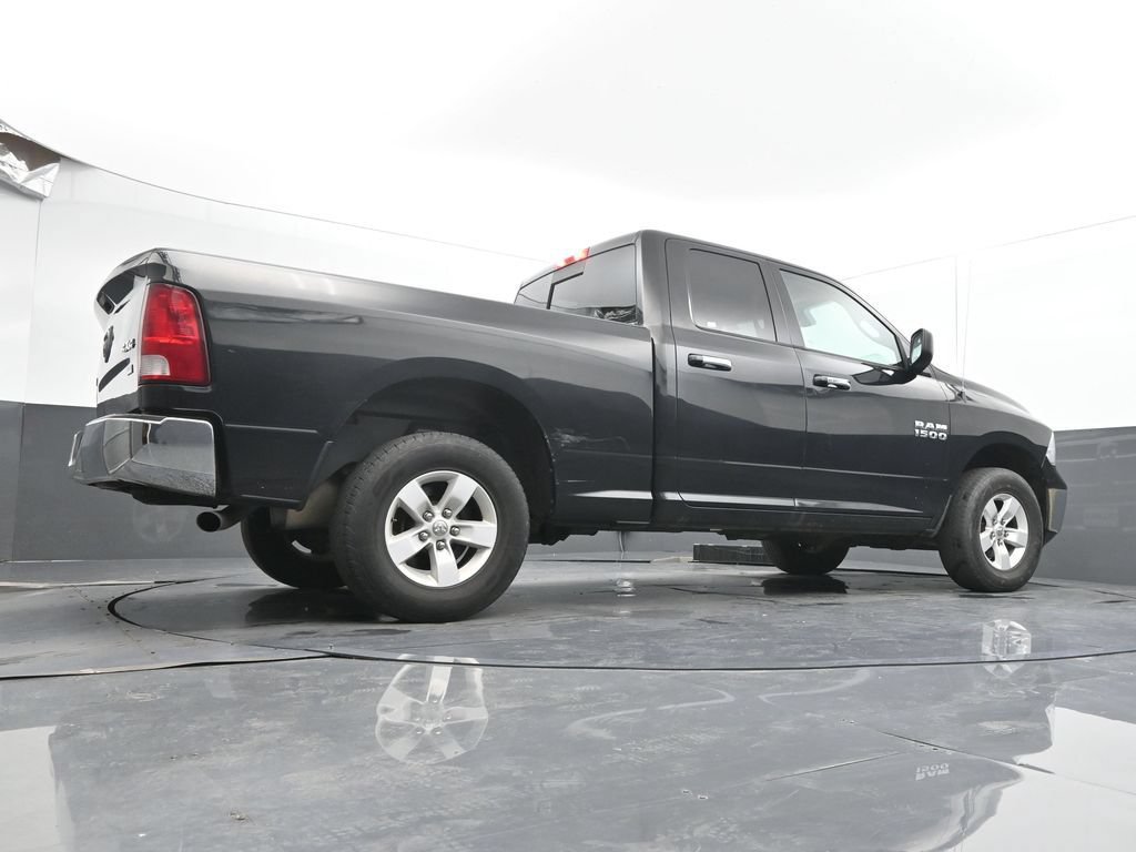Used 2018 RAM 1500 Classic SLT AWD/4WD image 32