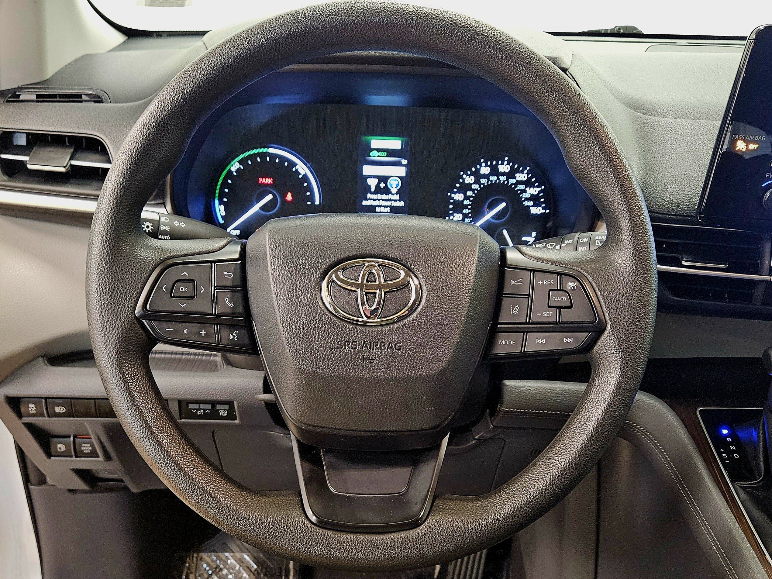 Used 2022 Toyota Sienna LE FWD image 35