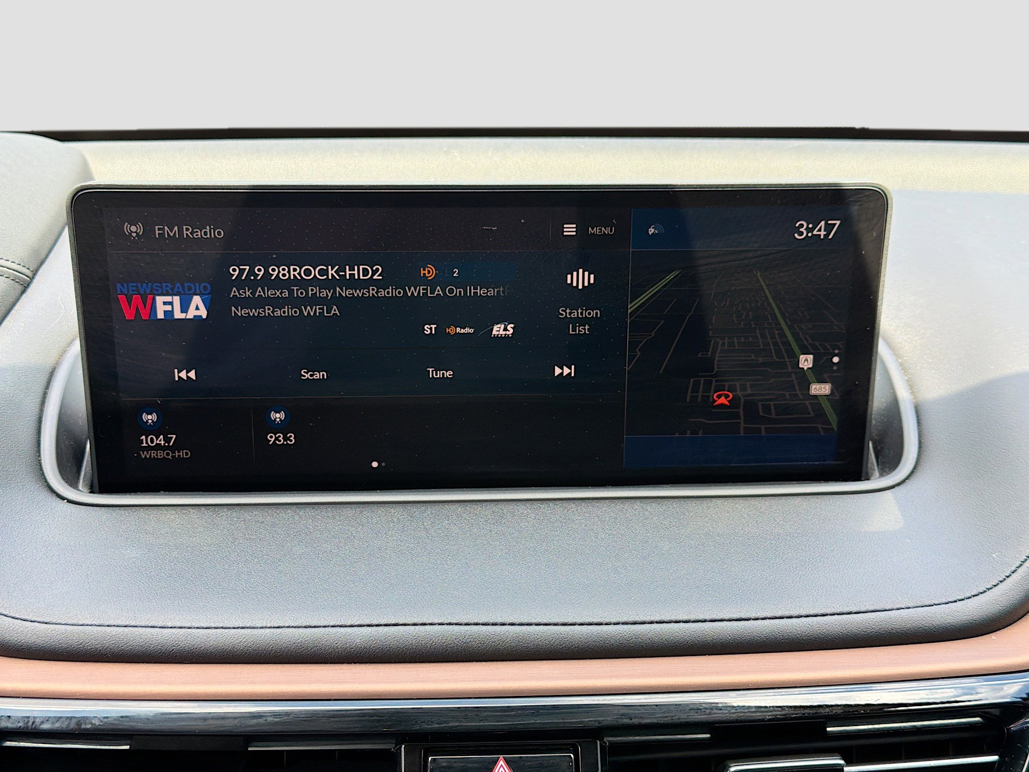Used 2022 Acura MDX FWD w/ Technology Package image 31