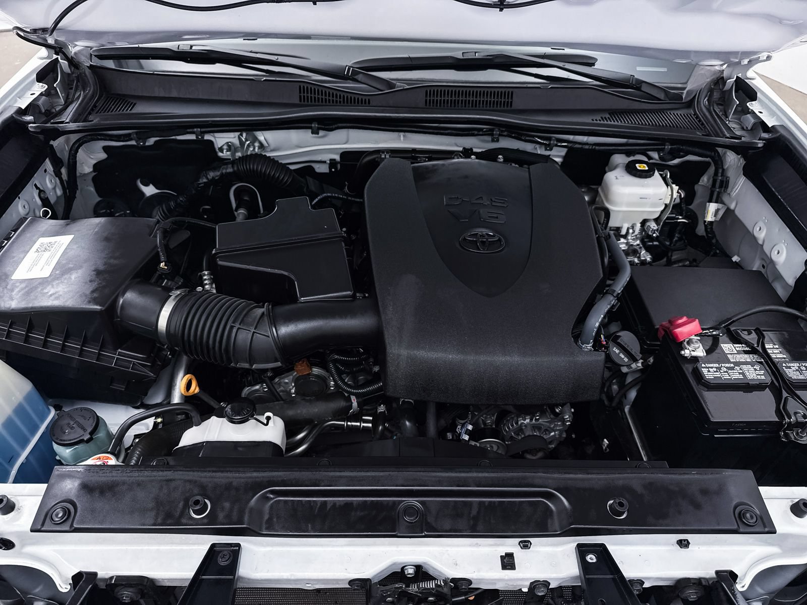 Used 2023 Toyota Tacoma TRD Pro AWD/4WD image 16