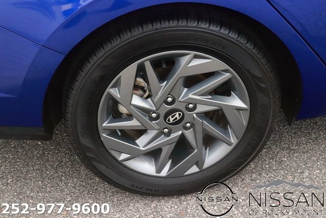 Used 2024 Hyundai Elantra SEL FWD image 8