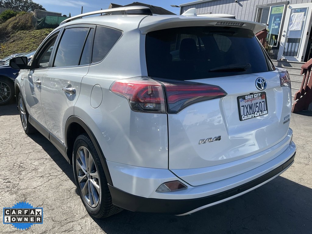 Used 2017 Toyota RAV4 Limited image 83