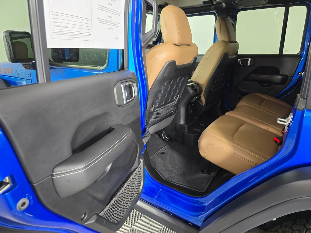 Used 2021 Jeep Wrangler Unlimited Rubicon image 37