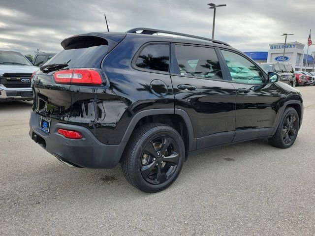 Used 2017 Jeep Cherokee High Altitude w/ Technology Group image 6