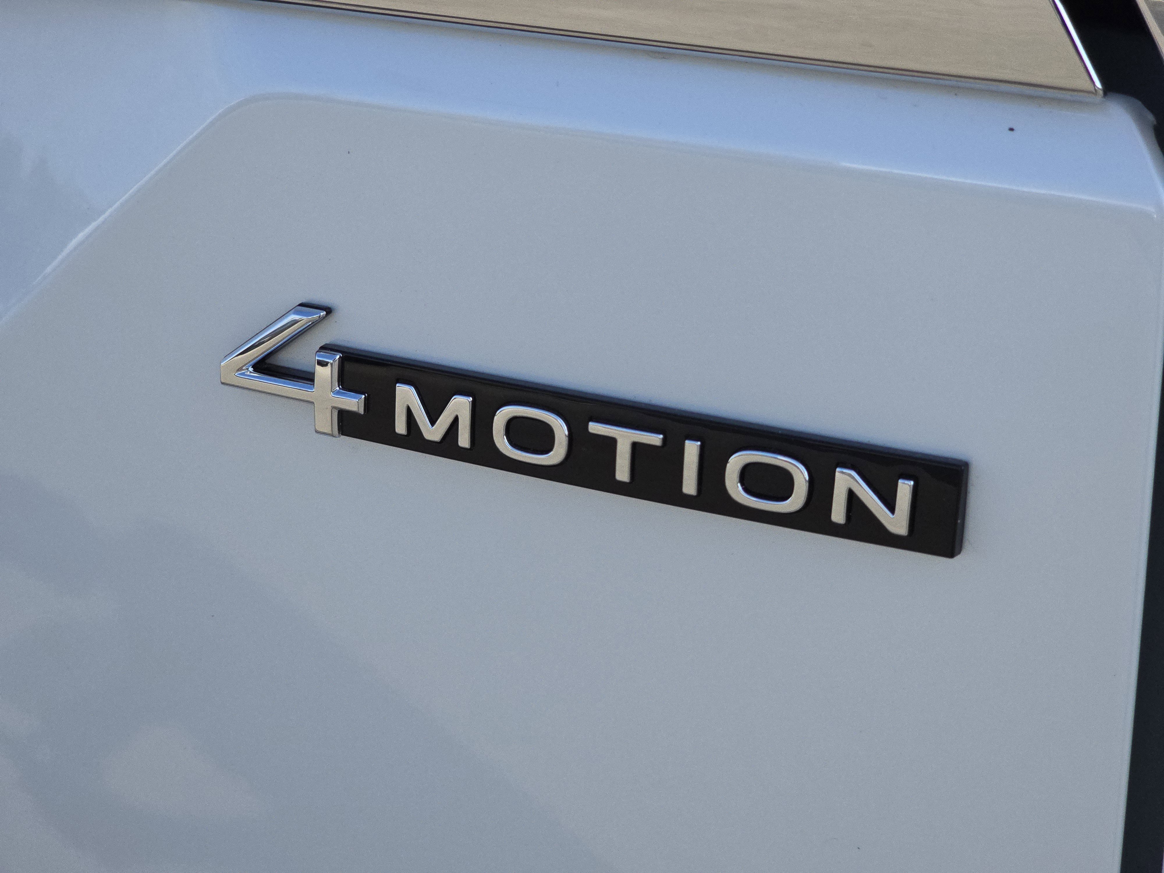 New 2026 Volkswagen Atlas SE image 11