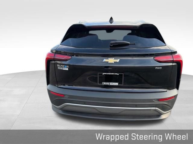 Used 2024 Chevrolet Blazer EV LT image 14