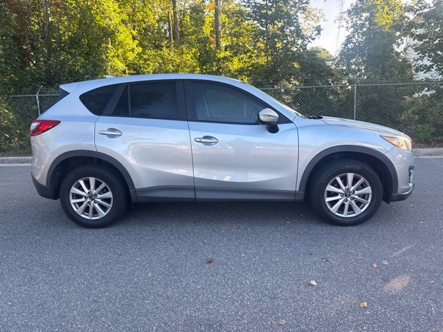 Used 2016 MAZDA CX-5 Touring w/ Bose/Moonroof Package FWD image 4