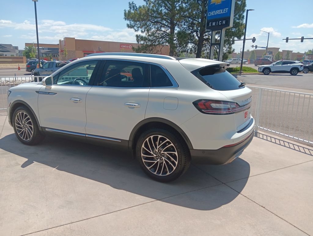 Used 2020 Lincoln Nautilus Reserve w/ Equipment Group 201A AWD/4WD image 3