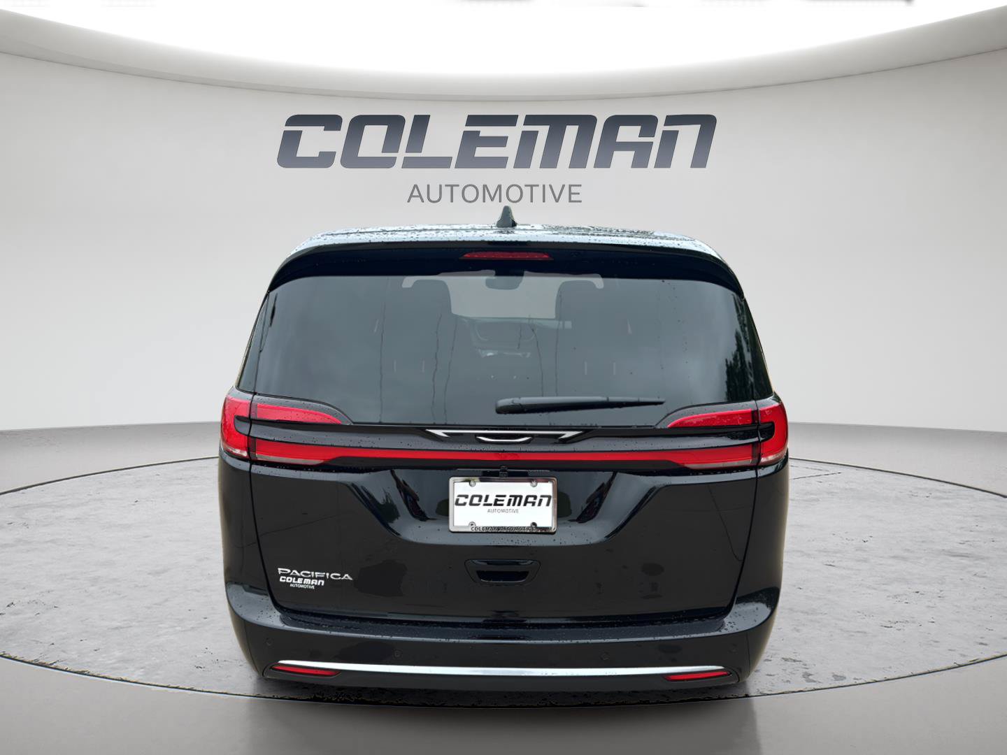 New 2027 Chrysler Pacifica Select FWD image 8