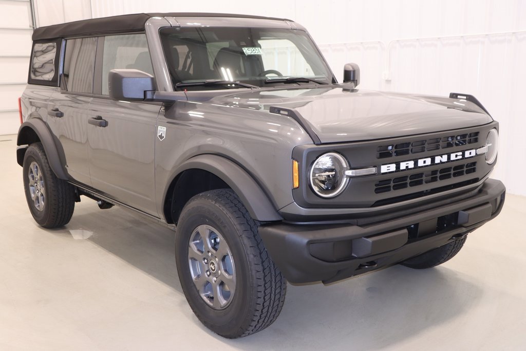 New 2025 Ford Bronco Big Bend image 2