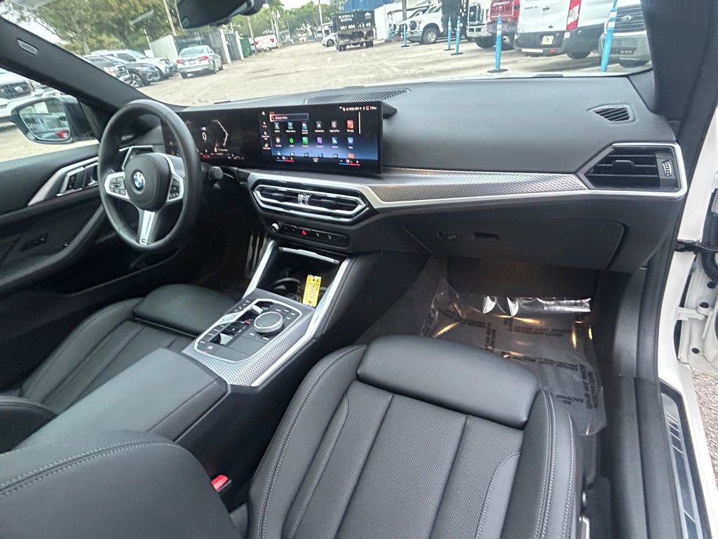 Used 2024 BMW 430i Coupe w/ M Sport Package image 25