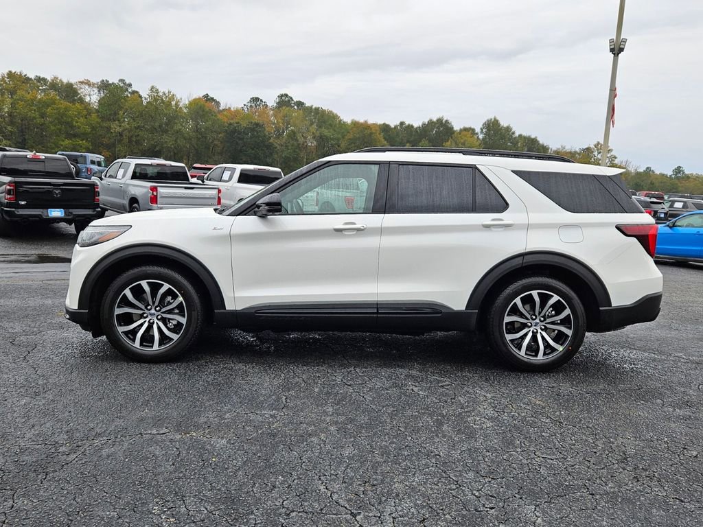 New 2026 Ford Explorer ST-Line w/ Premium Package image 4