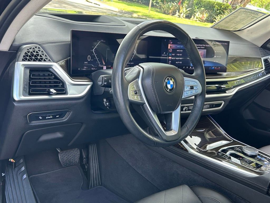 Used 2024 BMW X7 xDrive40i image 52
