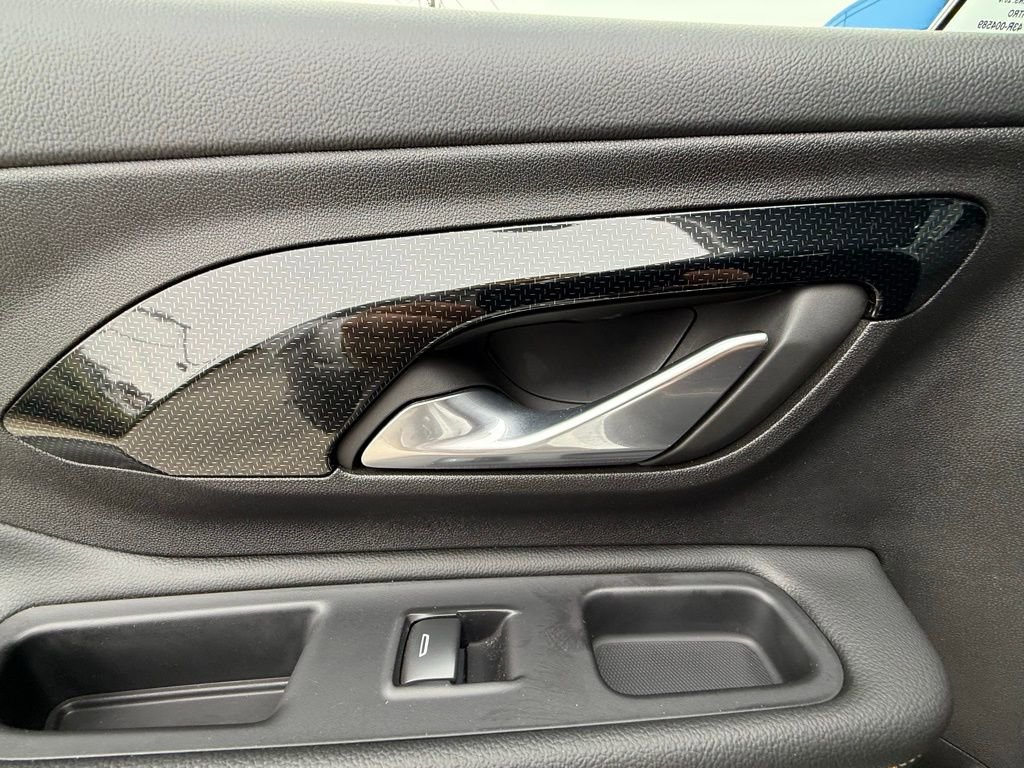 Used 2024 GMC Terrain AT4 AWD/4WD image 30