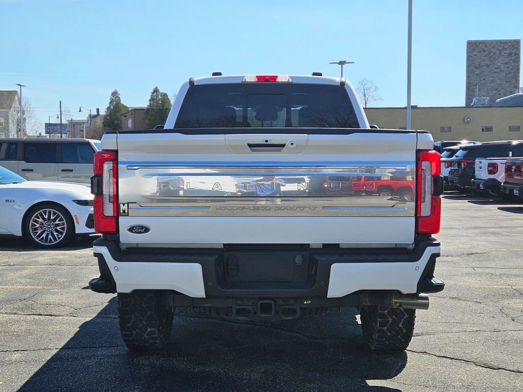 Used 2024 Ford F250 Platinum w/ Tremor Off-Road Package image 4