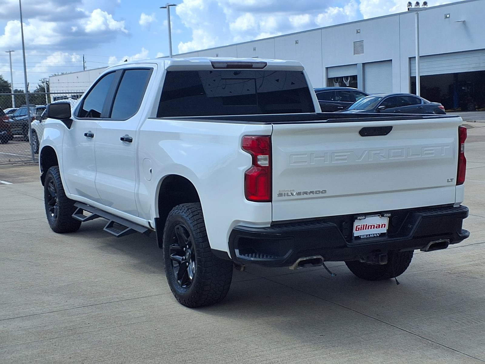 Used 2021 Chevrolet Silverado 1500 LT Trail Boss w/ Convenience Package II AWD/4WD image 4
