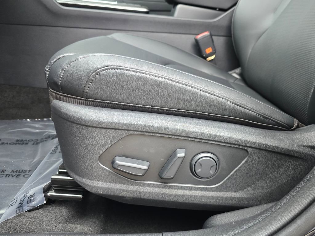 New 2026 Kia Sportage EX image 14