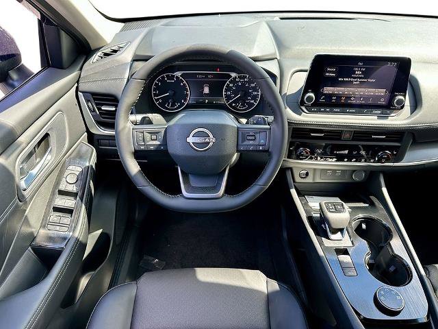 Certified 2026 Nissan Rogue SV w/ SV Premium Package image 14