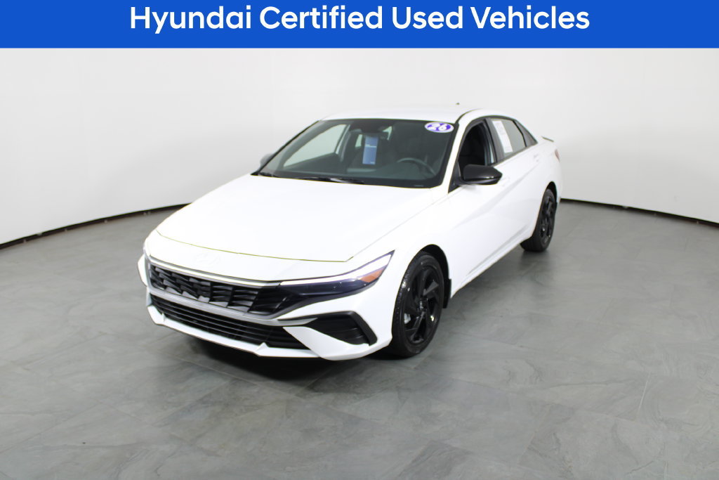 Certified 2026 Hyundai Elantra Sport FWD image 2