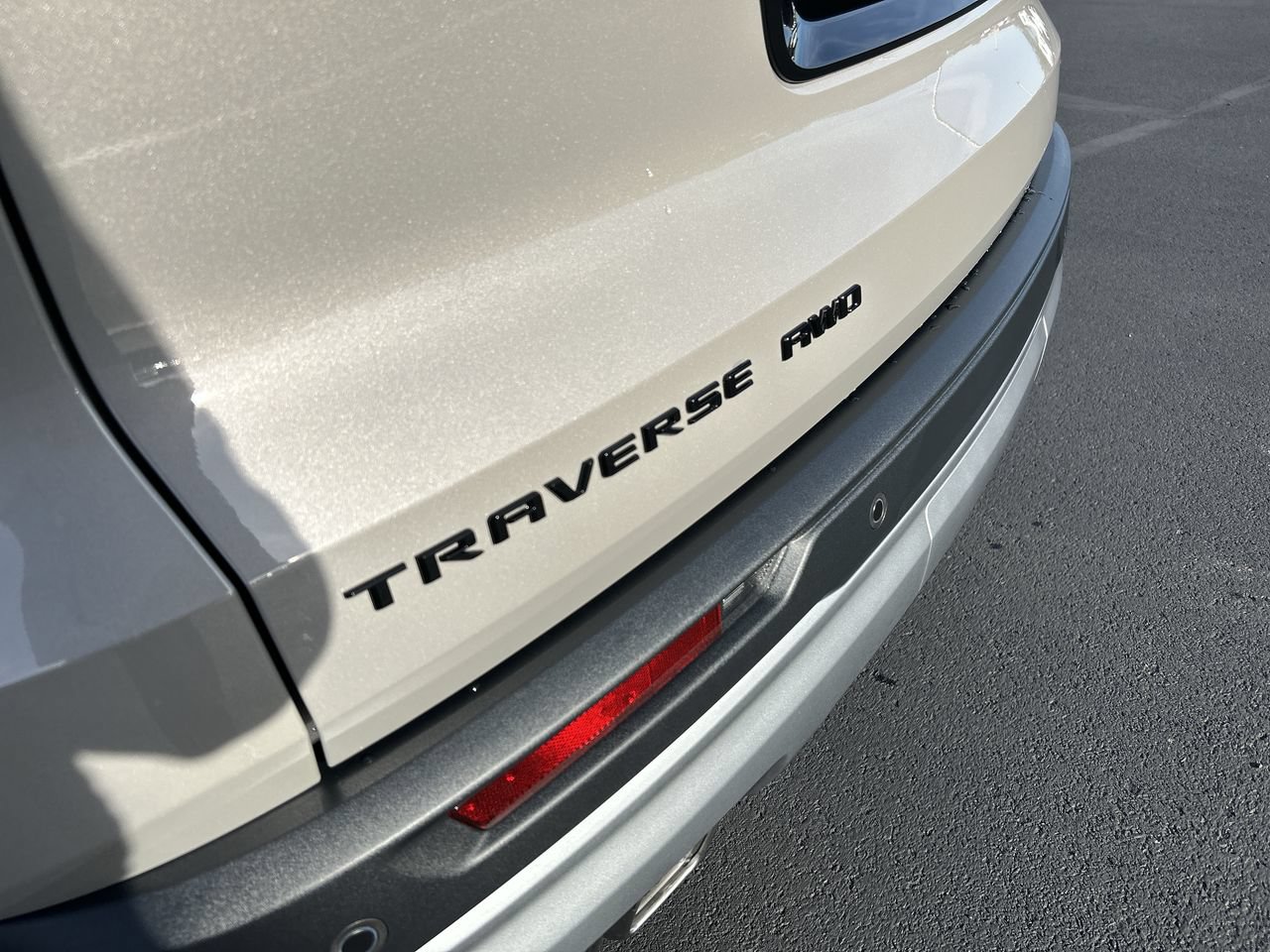New 2027 Chevrolet Traverse Z71 w/ Driver Confidence Package AWD/4WD image 11