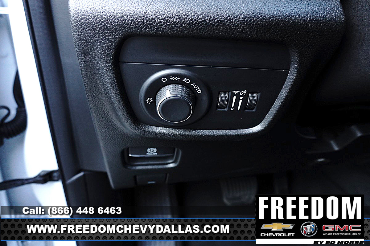 Used 2024 Jeep Grand Cherokee Altitude RWD image 19