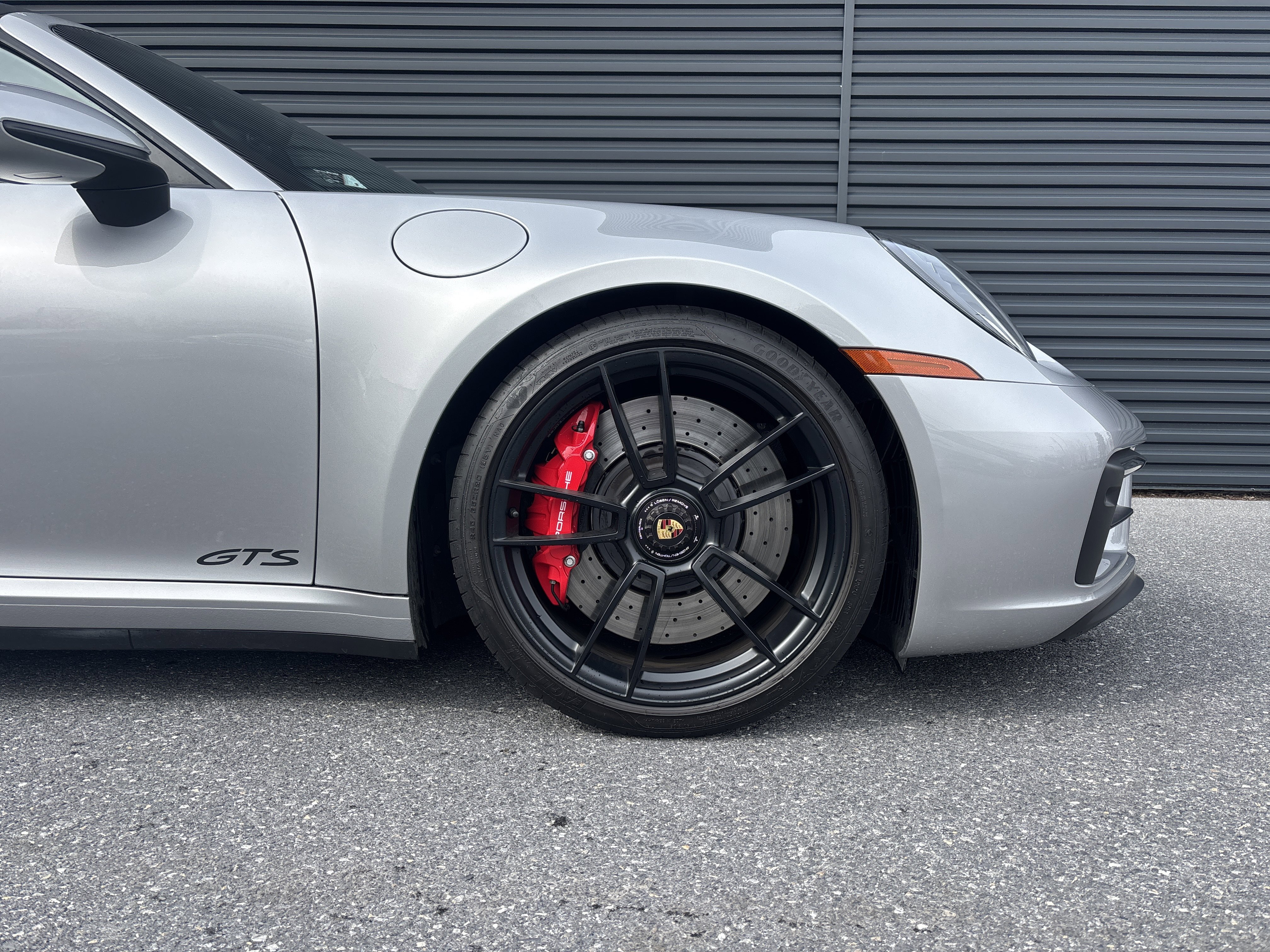 Certified 2022 Porsche 911 Cabriolet image 9