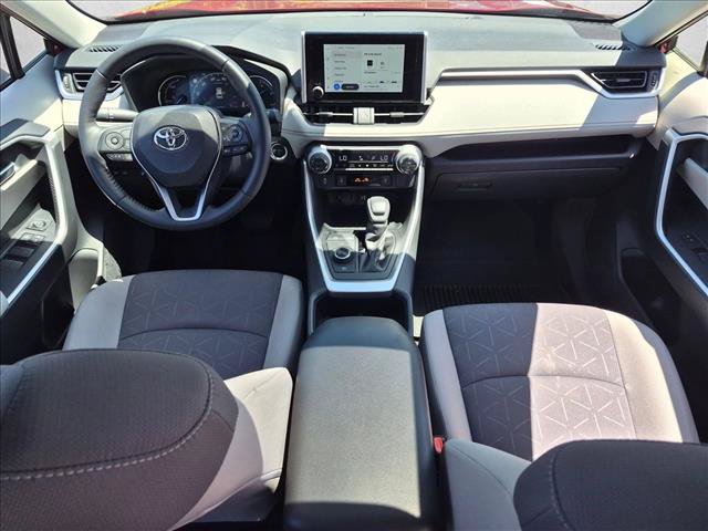 Used 2025 Toyota RAV4 XLE w/ Convenience Package AWD/4WD image 17