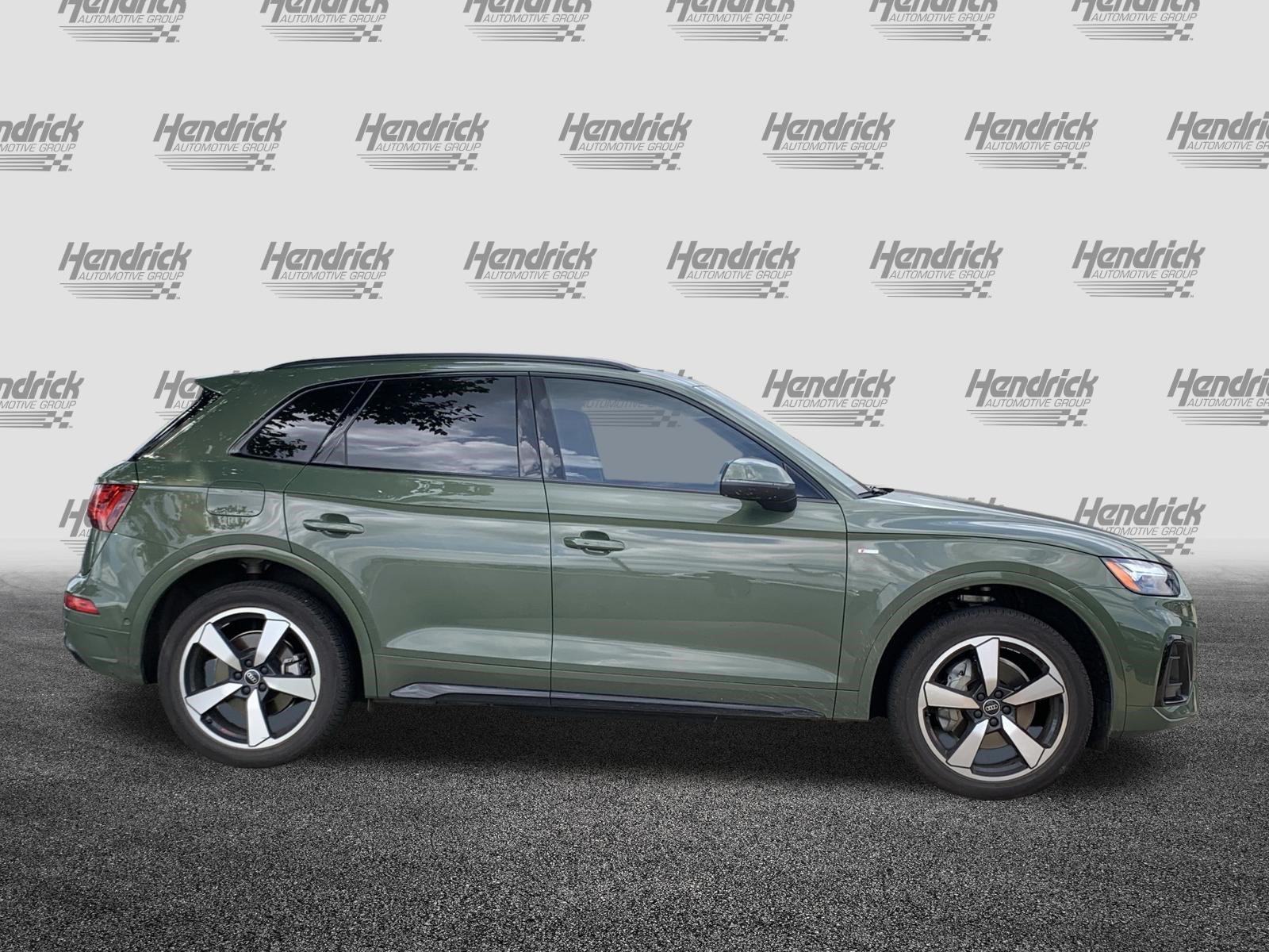 Used 2023 Audi Q5 2.0T Prestige AWD/4WD image 11