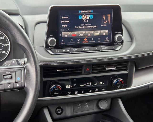 Used 2024 Nissan Rogue SV FWD image 22