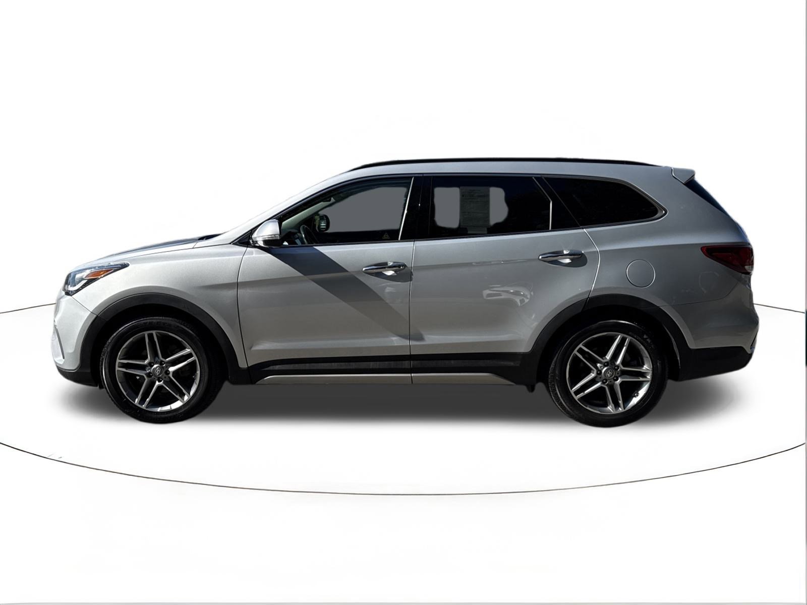 Used 2019 Hyundai Santa Fe XL image 6