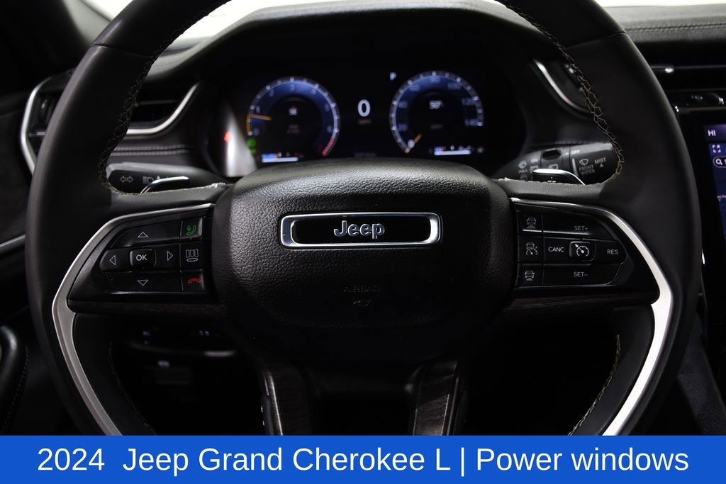Used 2024 Jeep Grand Cherokee L Limited w/ Luxury Tech Group II image 11